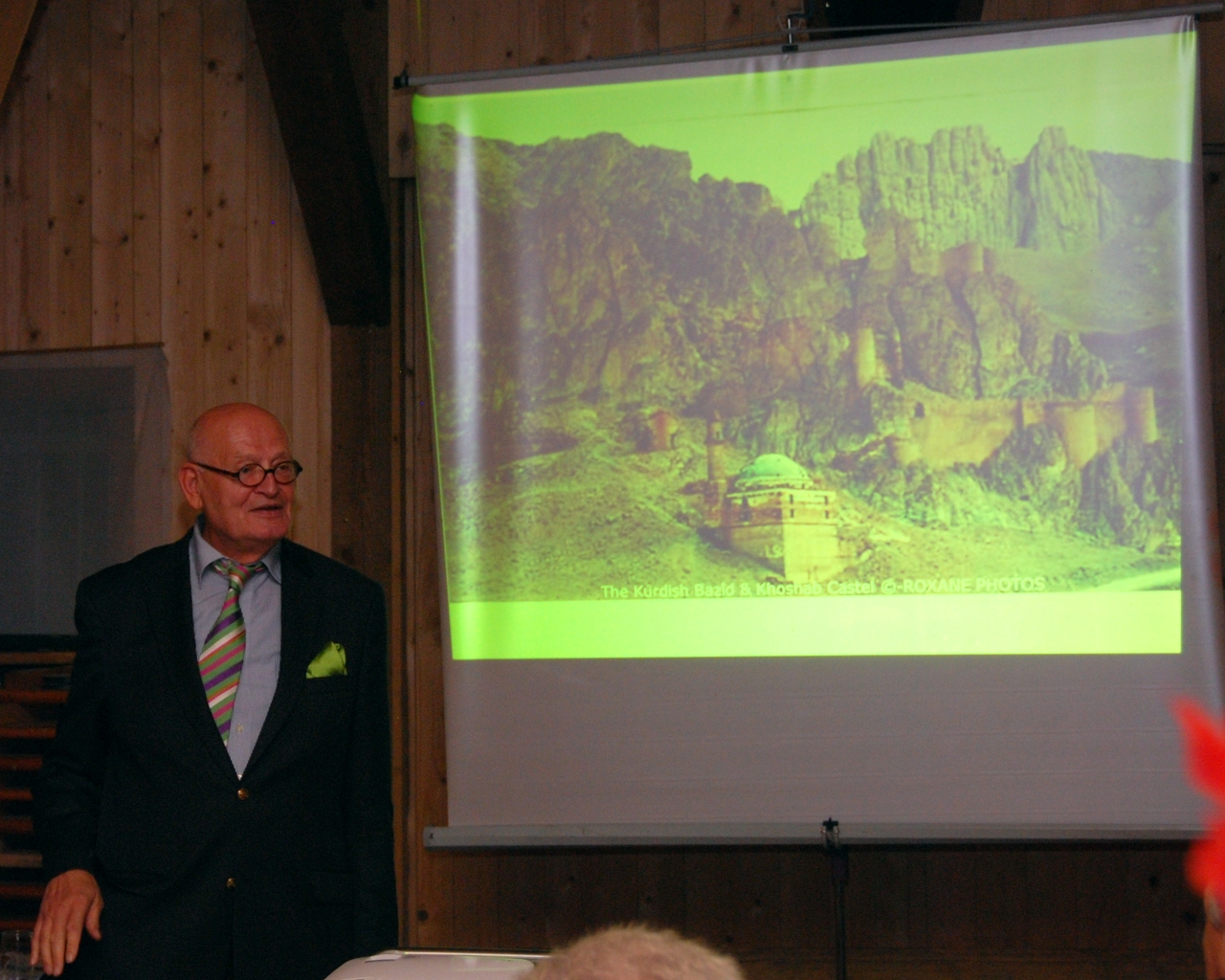 Dr. hc Herbert Schmalstieg beim Vortrag